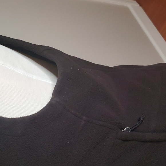 North Face Fleece Vest - Picture 5 of 14